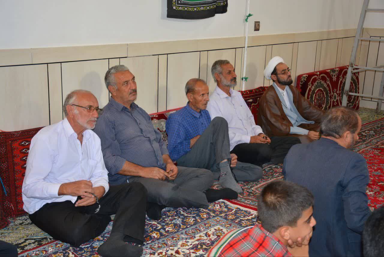 حضور در مراسم گرامیداشت دفاع مقدس