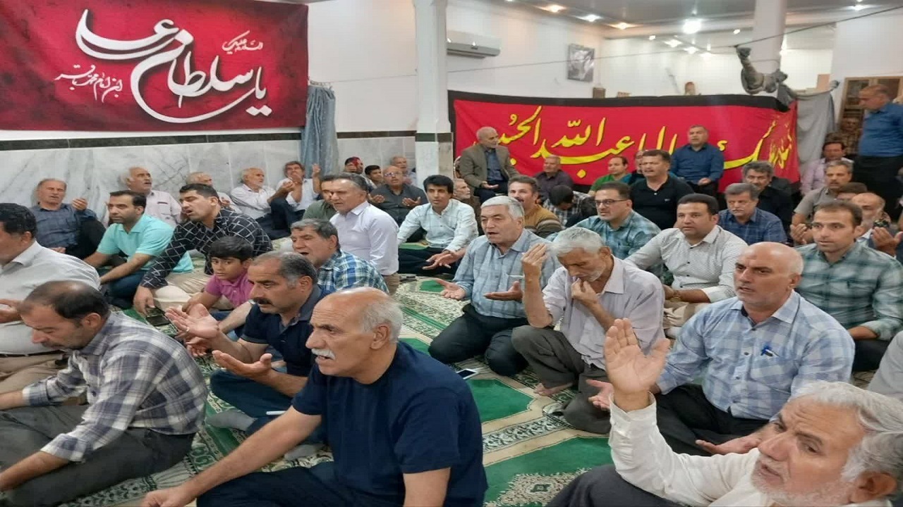 برگزاری مراسم شب جار در مسجد جامع فین کاشان + فیلم