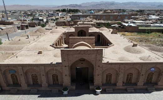 کاروانسرای سرایان