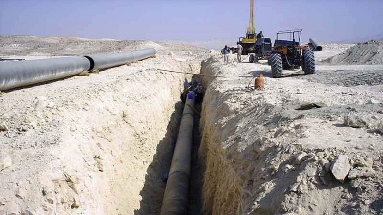 ۷۰۰ خانوار روستای کافه بلوچ از نعمت آب شرب و سالم محروم است