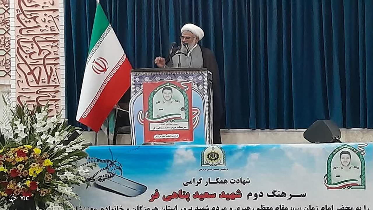  امنیت جامعه مدیون خون شهدای این مرز و بوم است