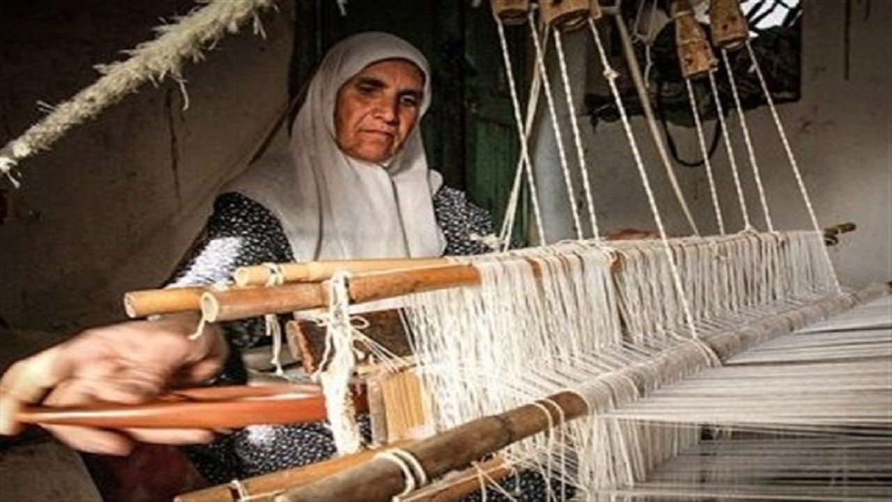 کدام تولیدکنندگان صنایع دستی معاف از مالیات می‌شوند؟