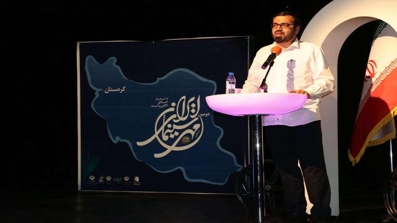 سینما رسانه‌ای فوق‌العاده تاثیرگذار است