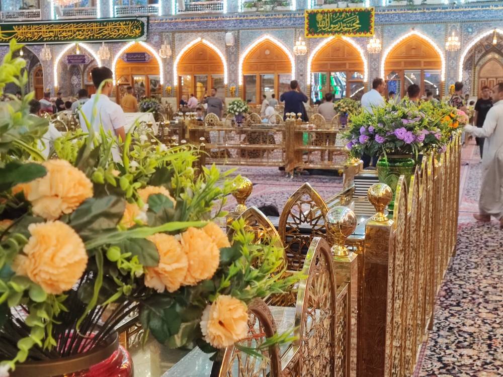 گل آرایی حرم