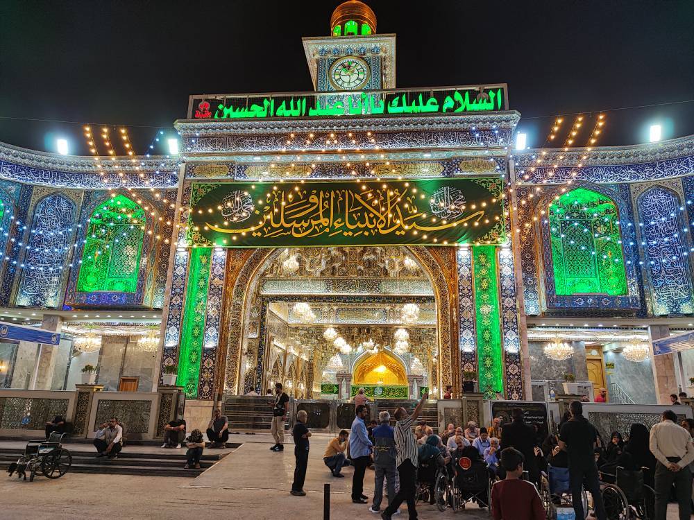 ورودی حرم امام حسین