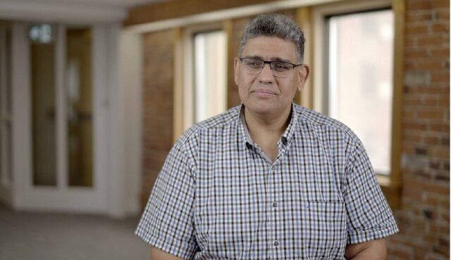 پروفسور احمد حسن