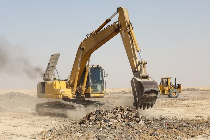 بهسازی و ساماندهی سایت زباله در هندیجان