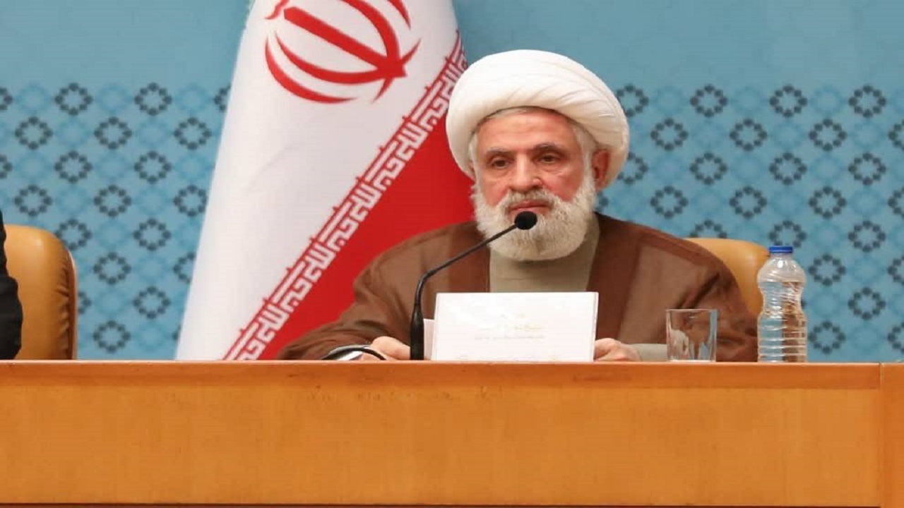 قرار نگرفتن در بلوک دشمن، کوچکترین اقدام در وحدت اسلامی است