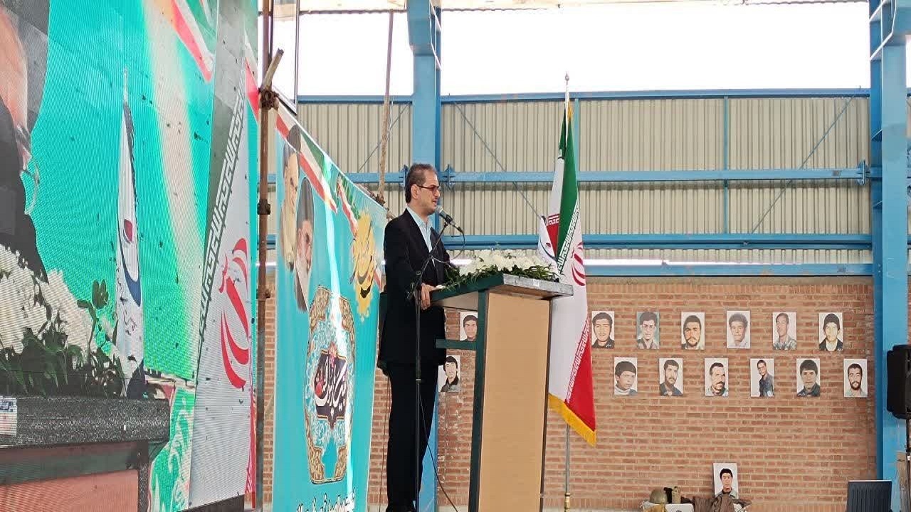 کردستان با لحاظ الزامات زیست محیطی به سمت صنعتی شدن پیش می رود