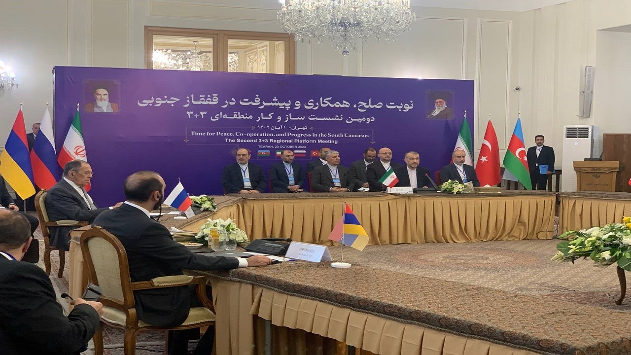 آغاز نشست فرمت ۳+۳ در تهران