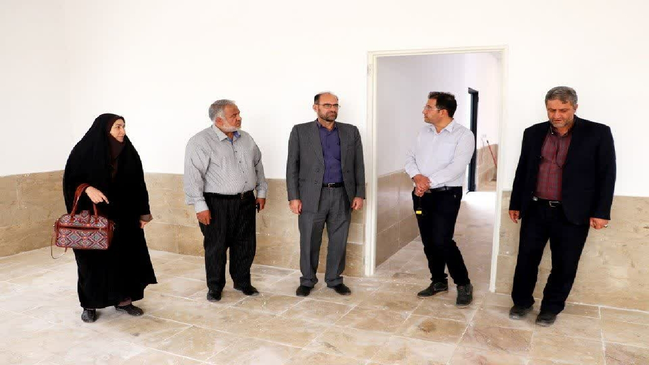 کتابخانه سگزآباد در آستانه بهره برداری