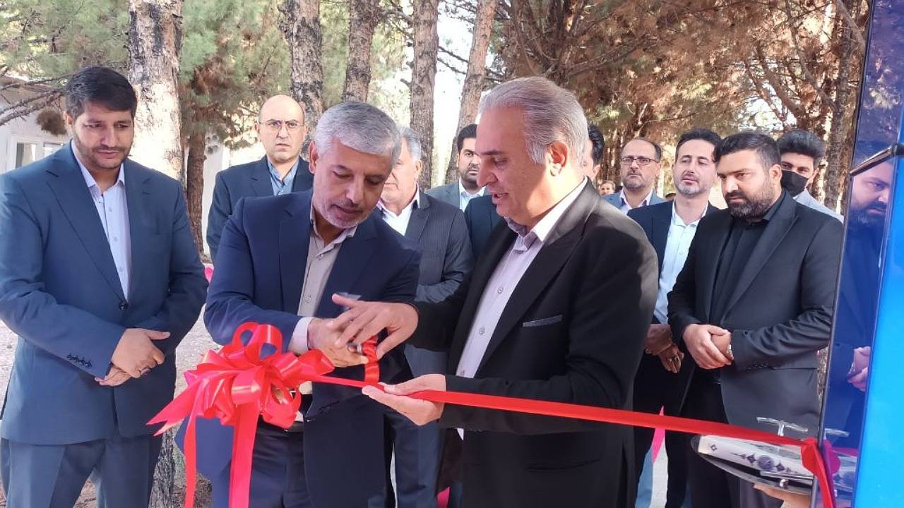 اولین دانشگاه در جوار صنعت صنایع کوچک و متوسط کشور در کرمان افتتاح شد