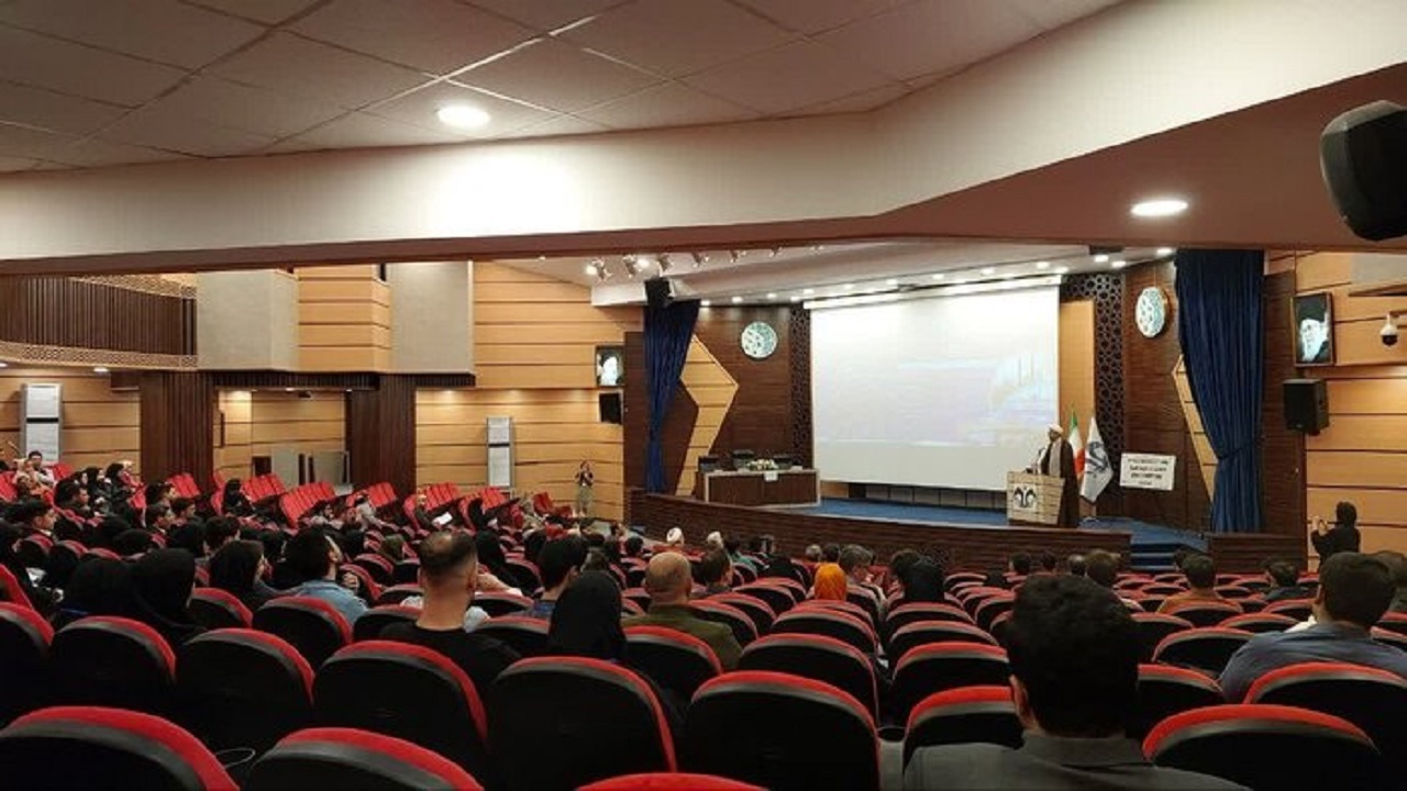 فارغ التحصیلان شیمی در قم بیکار نمی‌مانند