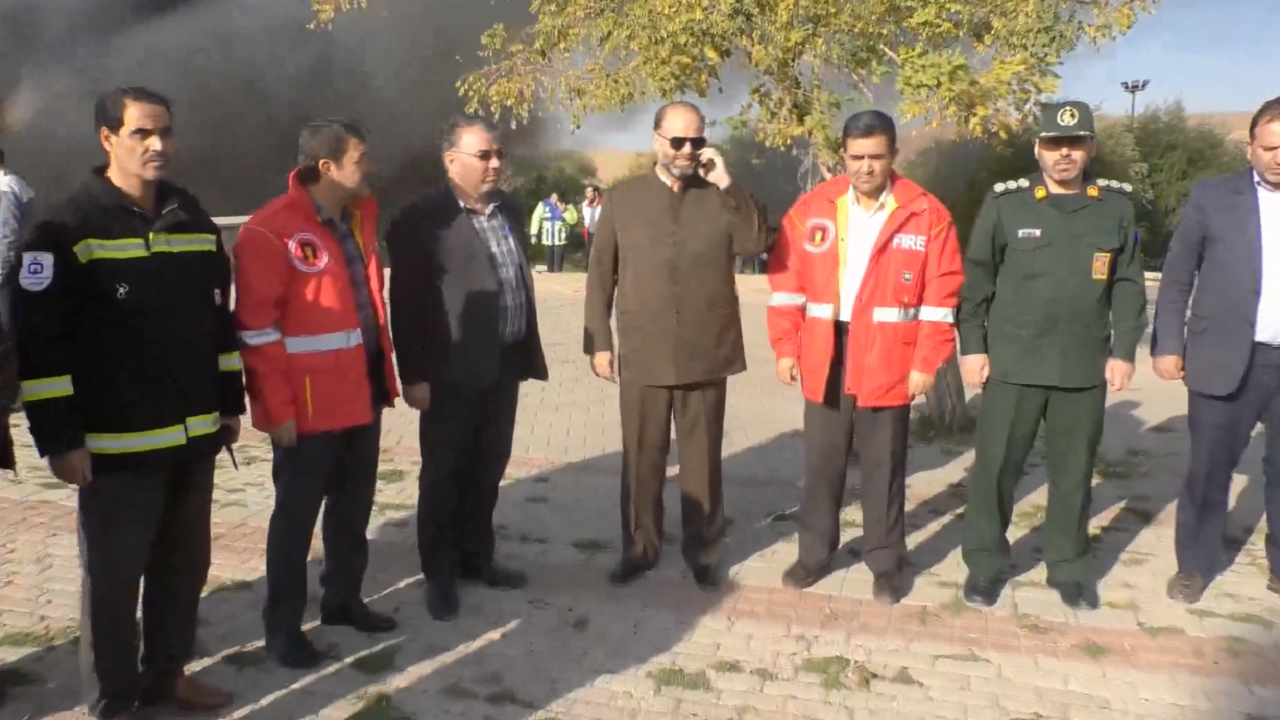 برگزاری مانور پدافند غیر عامل که به صورت نمادین درپارک شهر واداره راهداری هریس