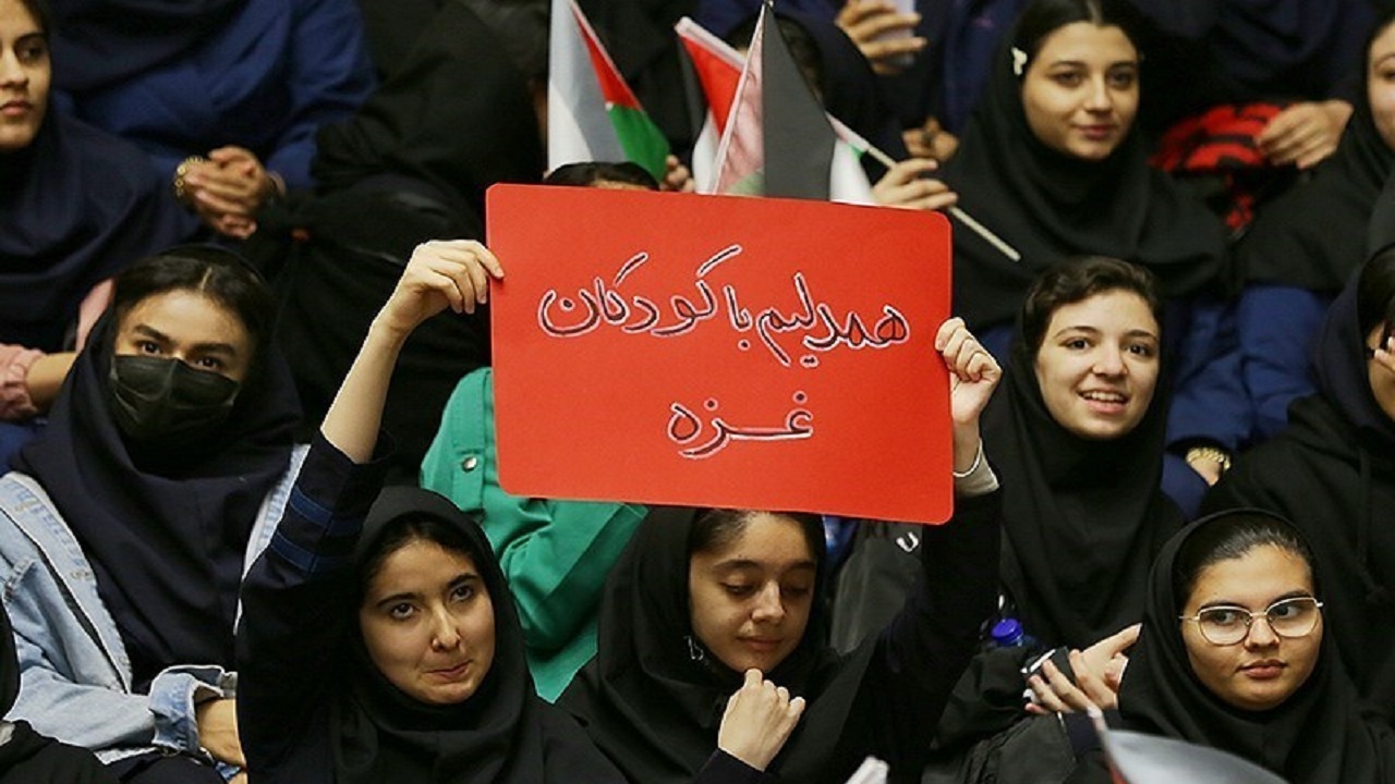 برگزاری تجمع ها و جشن‌های ۳۰۰۰ و ۵۰۰۰ نفری در شهرستان‌های کرمانشاه