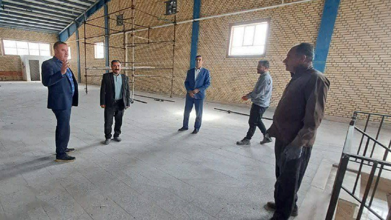 پیشرفت ۸۵ درصدی پروژه سالن چند منظوره شهر پردنجان