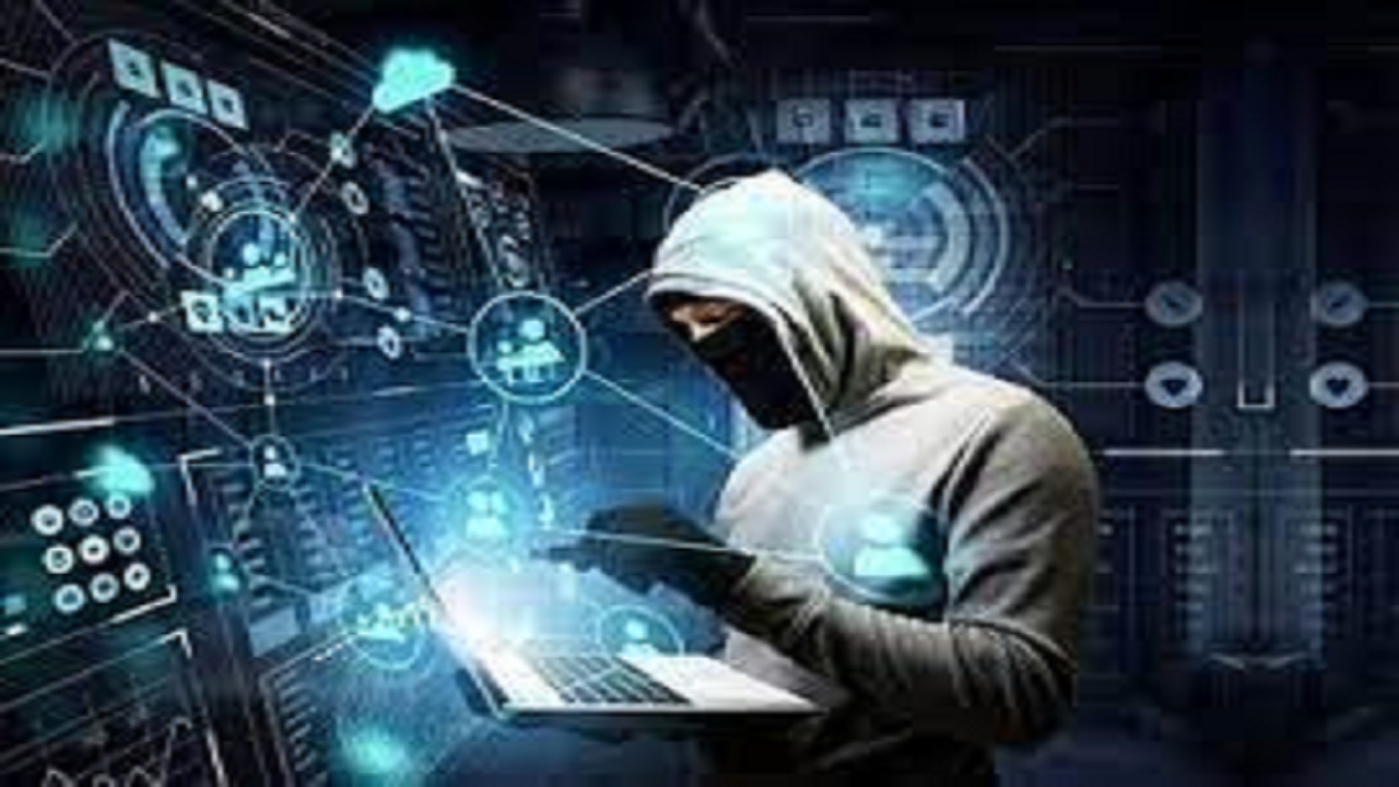 ورود ماهانه ۵۰۰ پرونده فضای مجازی به دادگستری آذربایجان‌شرقی