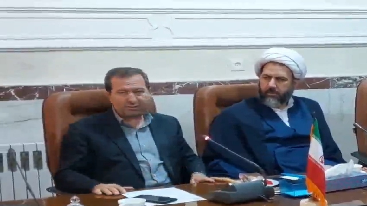 انتقاد امام جمعه اسکو از کاهش تجهیزات و امکانات آموزشی مدارس شهر اسکو