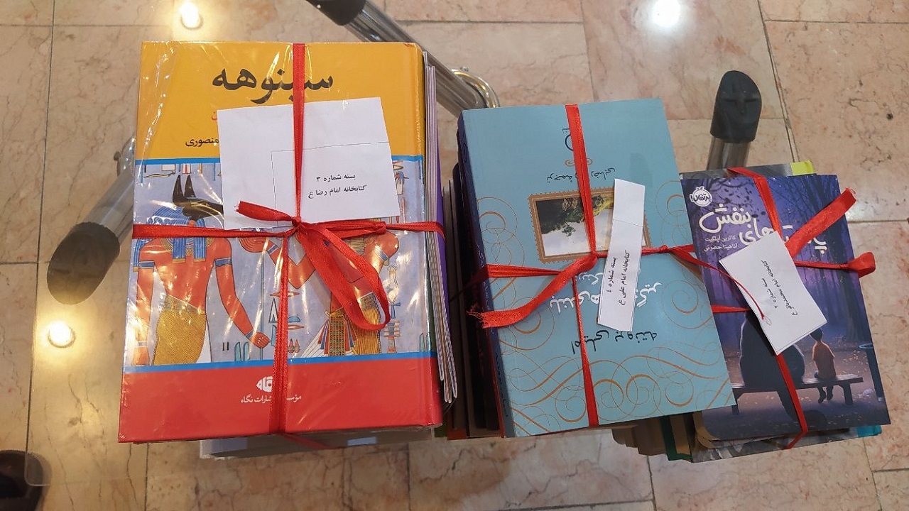 طرح کتابخوان در کتابخانه‌های عمومی قزوین در حال اجراست