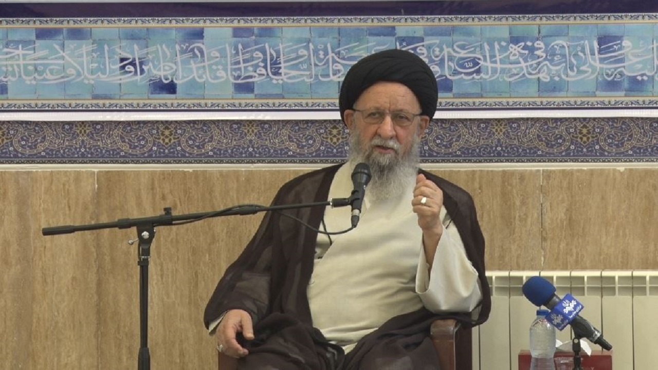 تدبر و تامل در قرآن یکی از ضروریات است