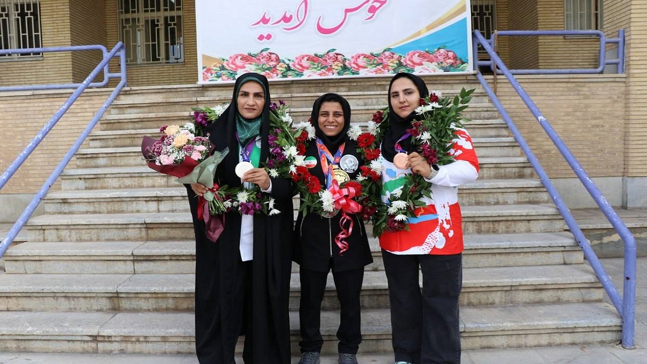 استقبال از ورزشکاران افتخارآفرین در شهرکرد