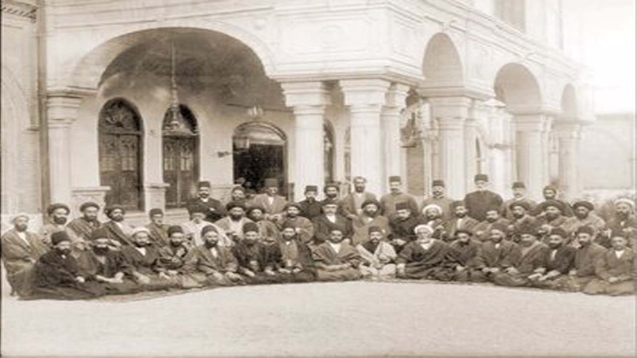 نویسندگان دوره مشروطه؛ از مستشارالدوله تا جهانگیرخان صوراسرافیل
