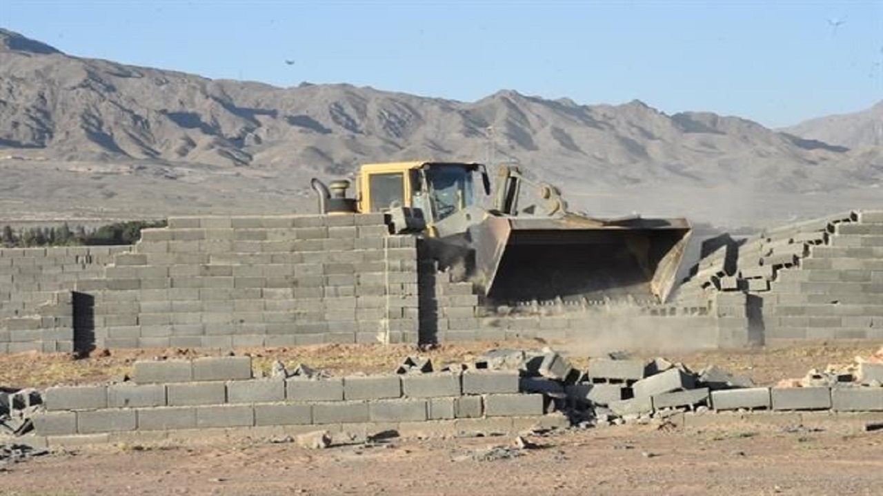 ۲۵ هکتار زمین دولتی در سراوان رفع تصرف شد