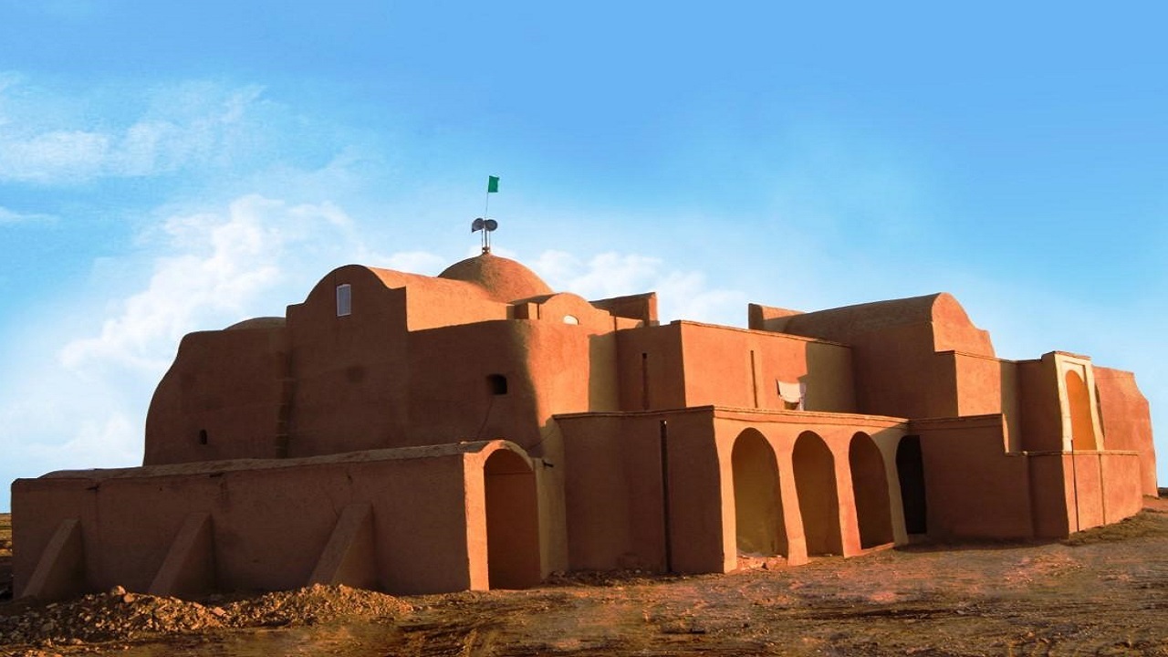 مسجد تاریخی آدینه رقه نو نوار شد