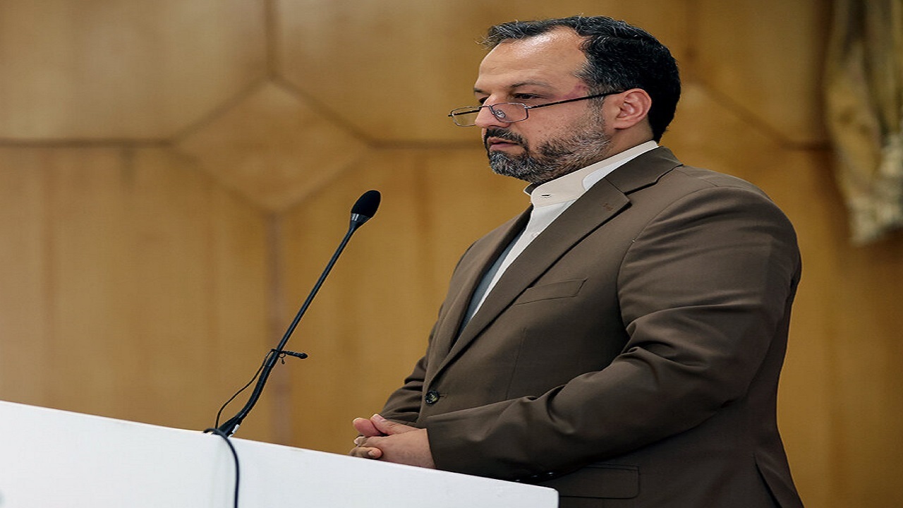 تخصیص ارز برای پروژه فولادسازی کردستان پیگیری می شود