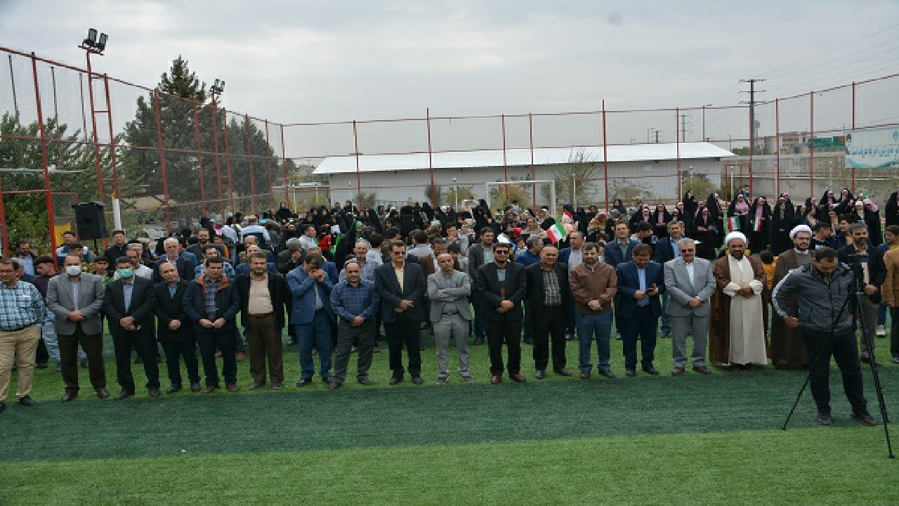 تجمع کارکنان و امدادگران کمیته امداد قزوین در حمایت از مردم غزه