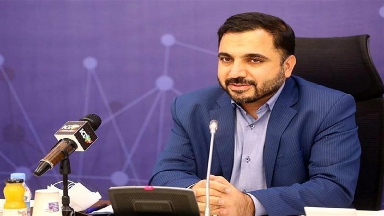 استارلینک  برای فعالیت ‌‌باید قواعد ایران را بپذیرد‌ /  تمام قد حامی پیام‌رسان‌ها و سکوهای داخلی هستیم