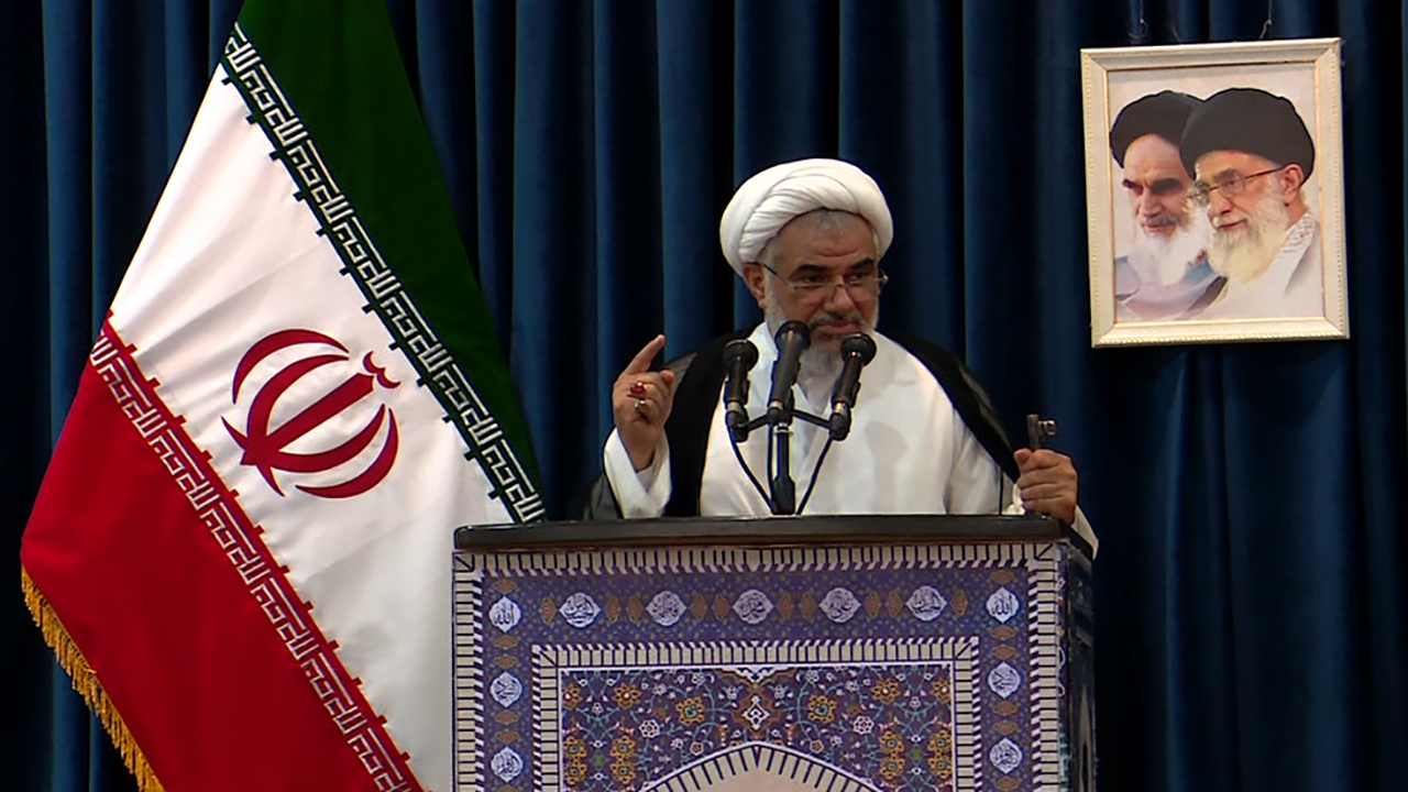 امروز نظم نوین جهانی با محوریت جهان اسلام در حال شکل گیری است +عکس