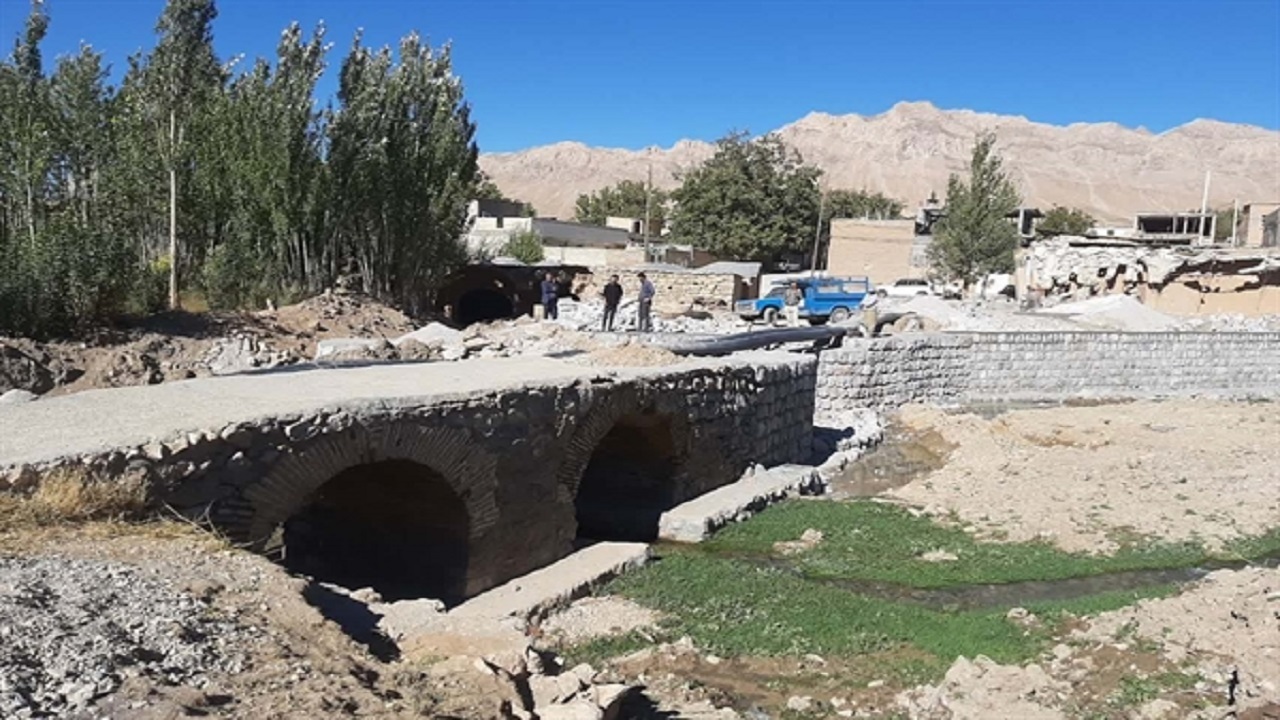 عملیات اجرایی مرمت پُل تاریخی بارده آغاز شد