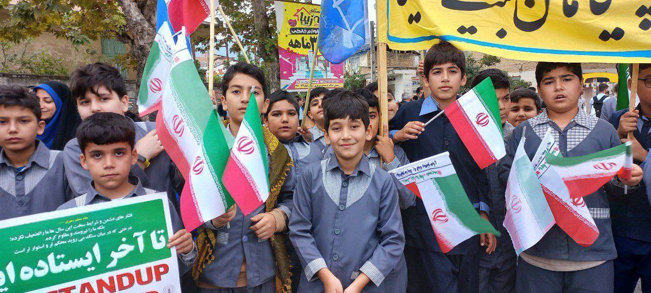 برگزاری راهپیمایی یوم الله ۱۳ آبان در گلستان + تصاویر