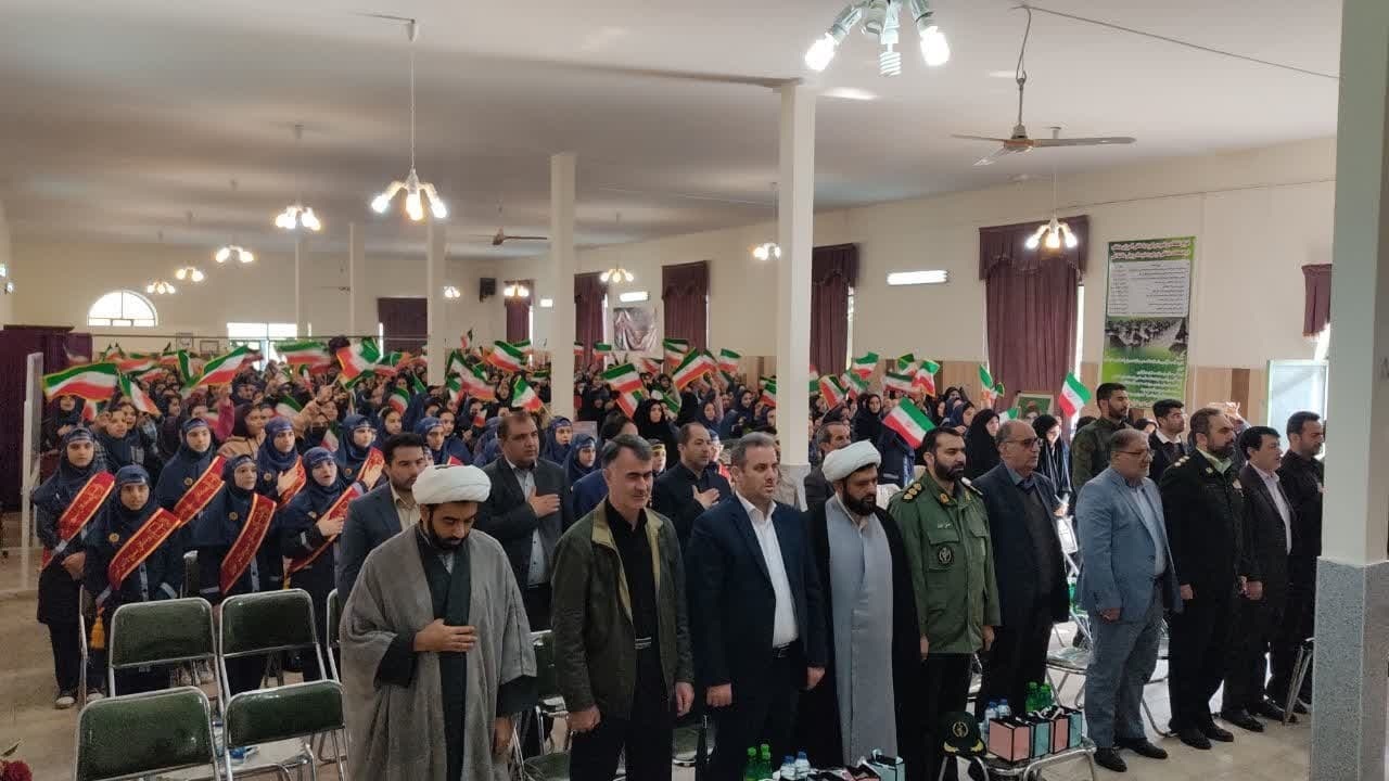 به صدا درآمدن زنگ استکبار ستیزی در مدارس خوی