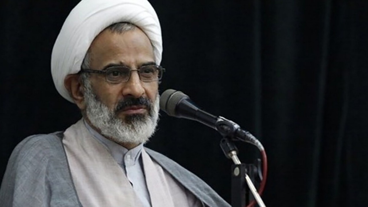 شعار "مرگ بر آمریکا" منطبق با قرآن است