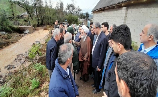 بازدید نماینده ولی فقیه گیلان از مناطق سیل زده فومن