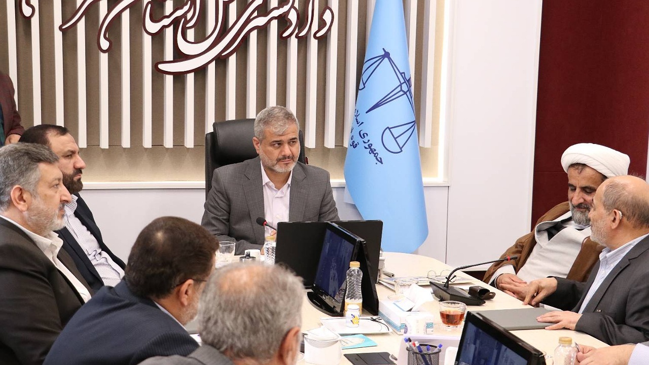 بازگشت ۶۴۵ نفر از زندانیان جرایم مالی غیرعمد به آغوش خانواده