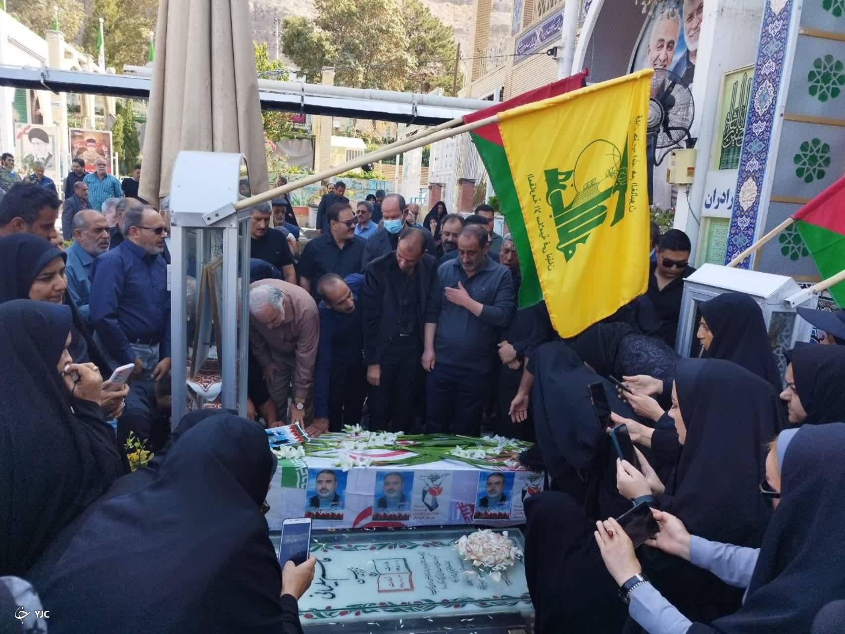 تشییع پیکر جانباز ۷۰ درصد کرمانی