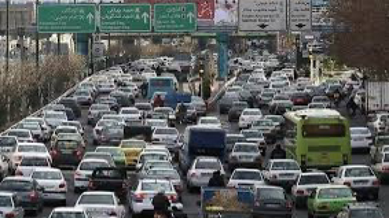 تهران متولی ترافیک ندارد