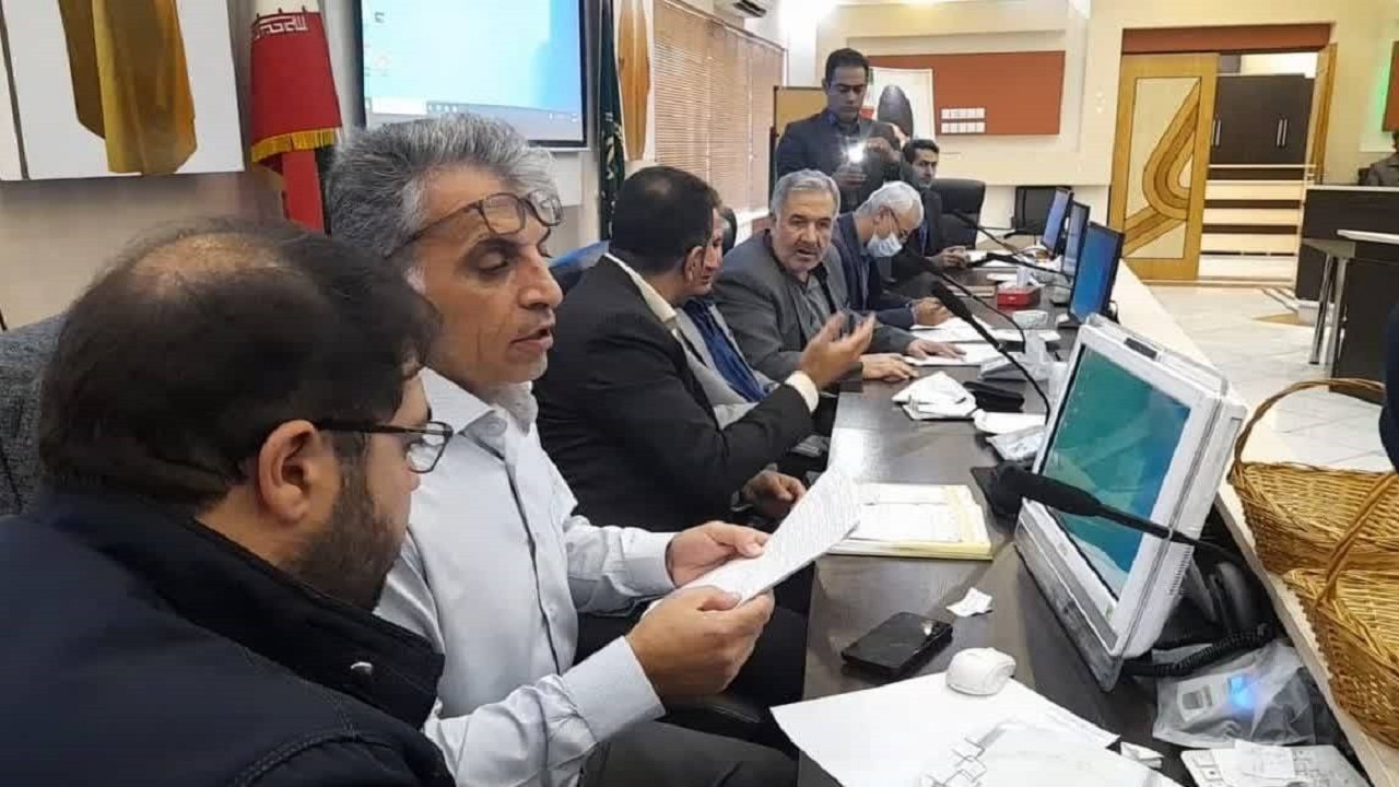 قرعه‌کشی مرحله اول بهره‌برداران شهرک تخصصی بادام انجام شد