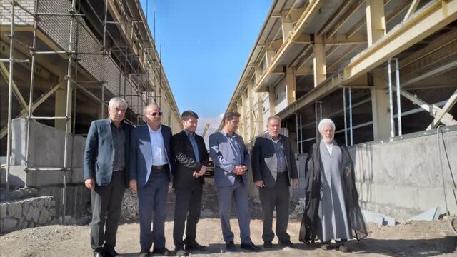تبدیل سرعین به کانون تولید جوجه یکروزه