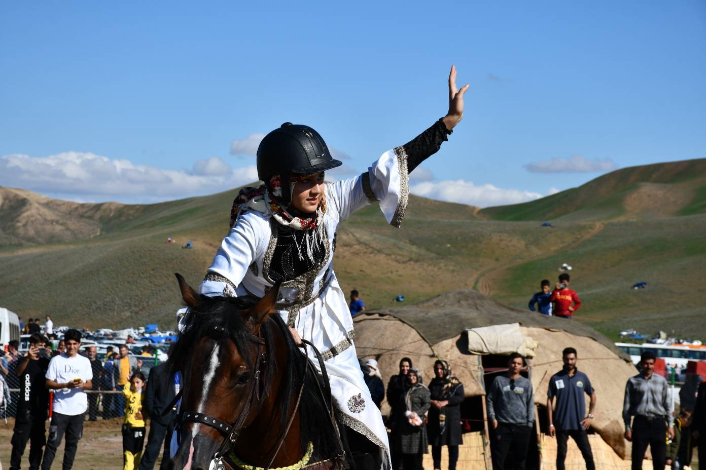 اسب سواری بانوان