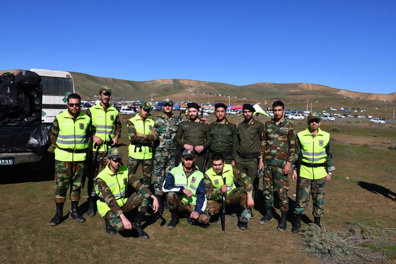 نظامیان