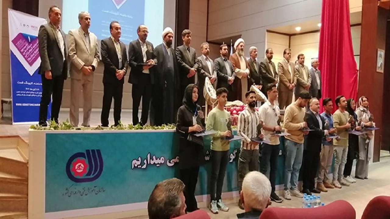 درخشش صنعتگر استان سمنان در مسابقات ملی آزاد گوهرتراشی