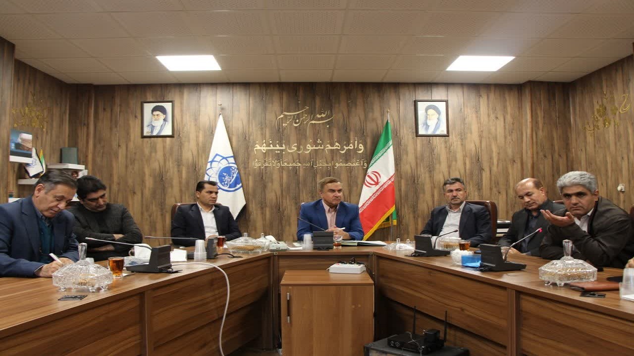 مدارس بستر فرهنگ سازی قوانین اجتماعی هستند