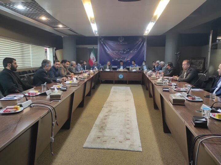 پرداخت ۱۱۰میلیارد تومان جهت رفع موانع از واحد‌های تولیدی راکد فارس