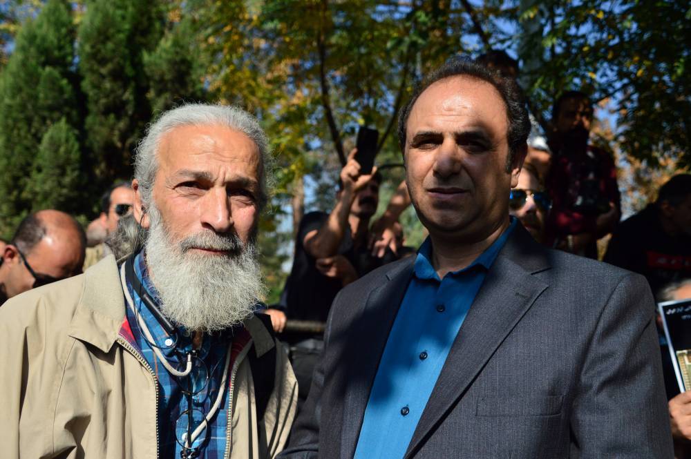 هنرمندان در مراسم خاکسپاری اکبر گلپایگانی