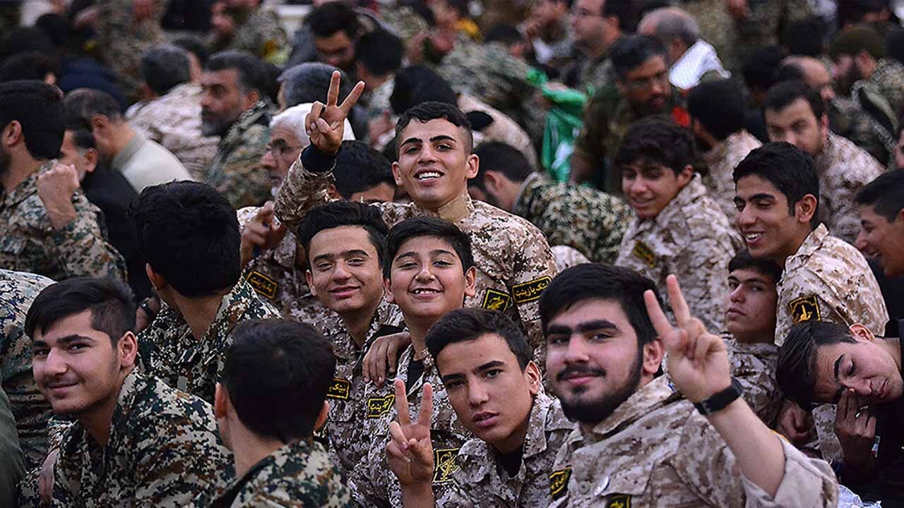 برگزاری گردهمایی بسیجیان جزیره هرمز