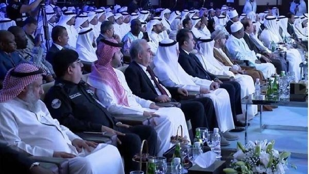 تأکید بر حمایت از ملت فلسطین در افتتاحیه مسابقات بین‌المللی قرآن کویت
